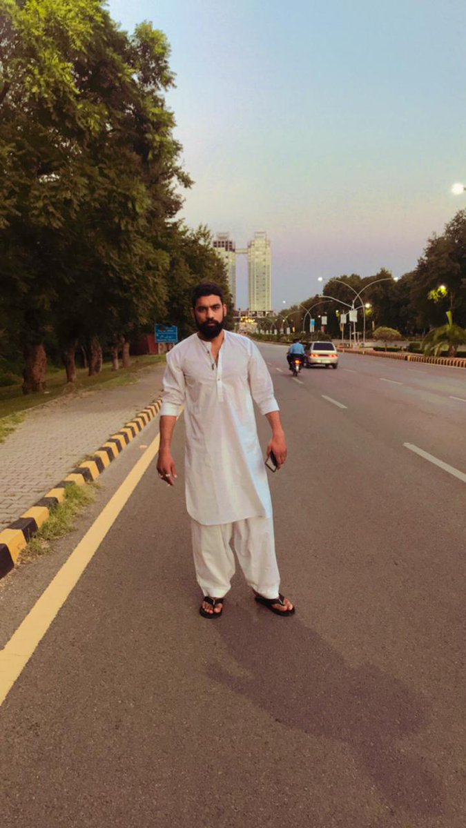 maanmehran's tweet photo. 🖤 Ya ALLAH Madad. https://t.co/Z8GJWiZ1ar