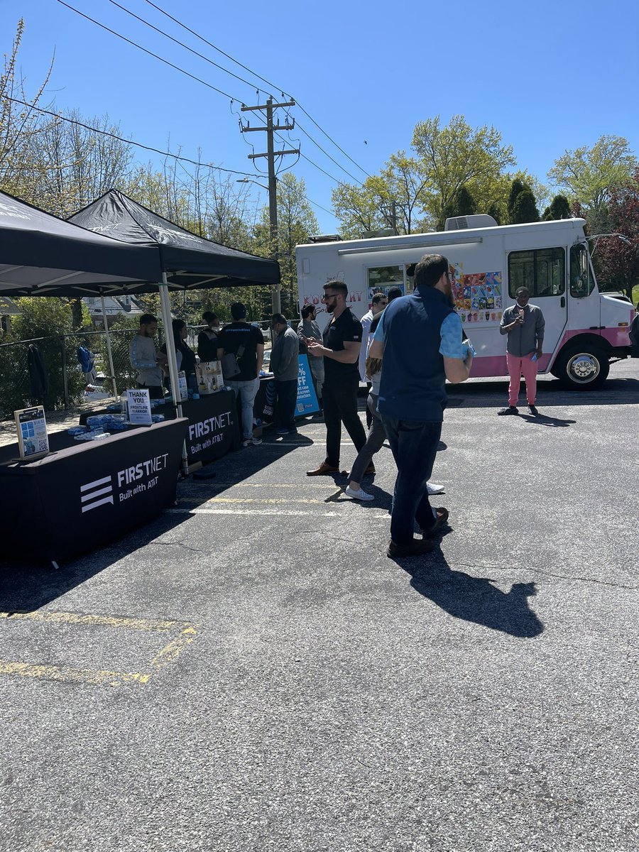 GrACRSCommons's tweet photo. Awesome FirstNet event today at #GlenCoveHospital https://t.co/o159rIQhVh