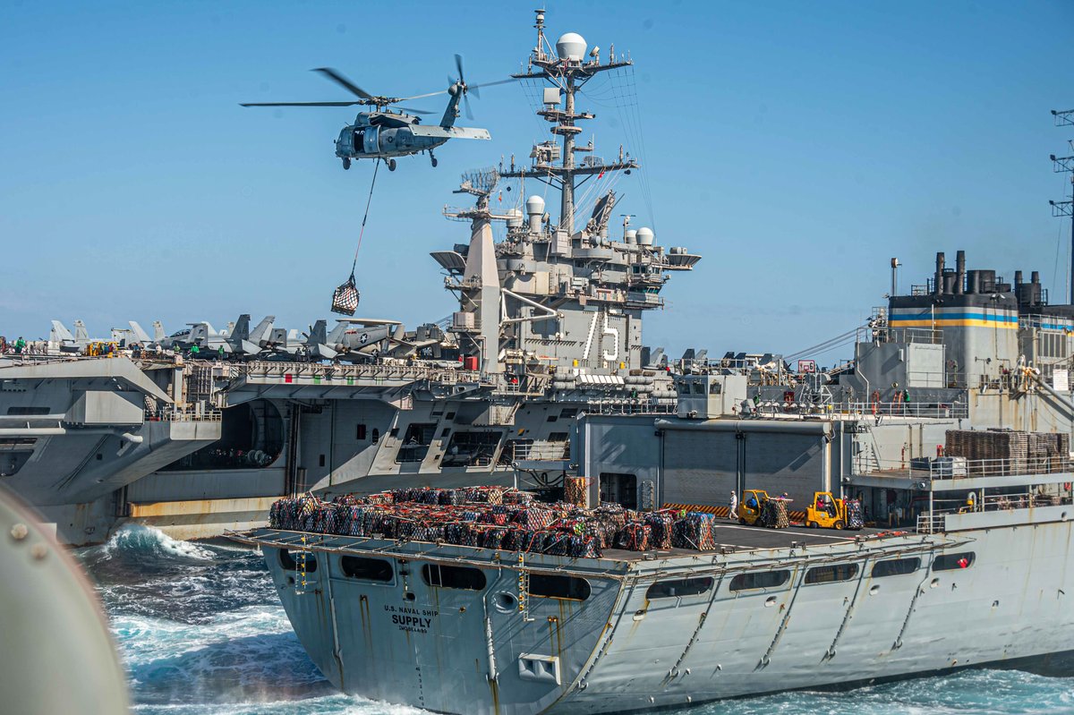 USNavy's tweet photo. Here are your #USNavy #PhotosoftheDay.
It's a great Navy Monday! #USSAbrahamLincoln in @US7thFleet, @USSHARRYSTRUMAN #UNREP from @MSCSealift and #USSWichita trains with Dominican Republic ships.
👇 Tap each photo for full captions 👉 to https://t.co/bSmBTYjhrO for download. https://t.co/N4Q5M5A3G7
