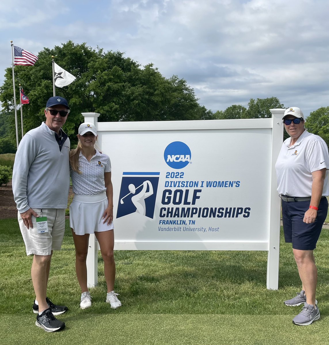 Brian Mackin tweet media