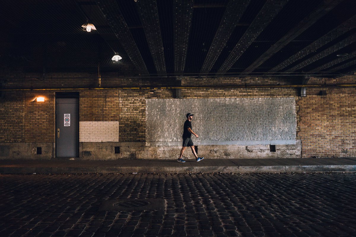 I tend to always shoot in this area.
#streetphotography