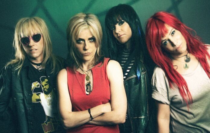 DeathDoomed's tweet photo. L7
#grunge #avantgrade #WomenofMetal #Metalbeauties https://t.co/4RxHZJF8nx