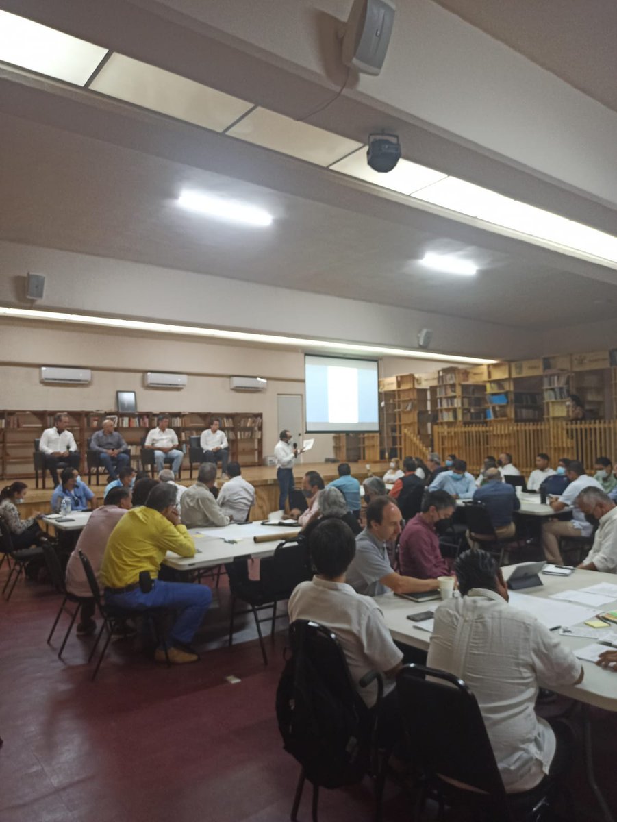 cuqroo's tweet photo. El pasado miércoles 27 de abril de 2022, asistimos al cuarto Taller Ciudadano del Programa de Ordenamiento Territorial, Ecológico y Desarrollo Urbano de Benito Juárez, Quintana Roo. 
#participacionciudadana #ordenamientoterritorial #desarrollosostenible https://t.co/Is09u73TBb