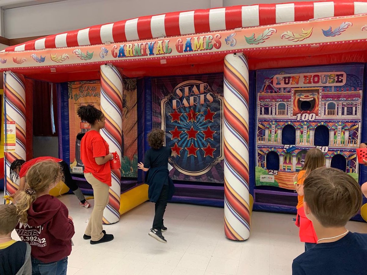 CaravelAcademy's tweet image. The PTC Spring Carnival returned on May 6th &amp;amp; our students/families had a blast!  Thank you to the parent volunteers, staff, students &amp;amp; our wonderful mascot Buccaneer Bob that helped make this event a big success!  #caravelacademy #caravelfamily #caravelptc #ptcspringcarnival