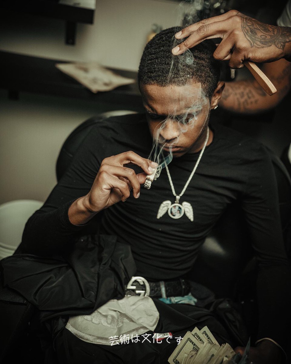 SemiHomie's tweet photo. Get Ah hotel 4 Ah Year str8 Ain’t no pull up Where I Stay!💰 https://t.co/92DsEJcoLs