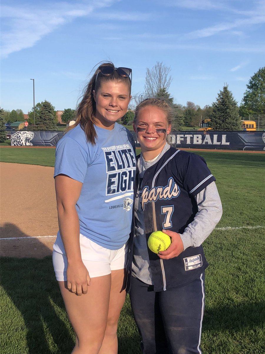 MattiB1122's tweet photo. Blessed and so Proud to wear your #7 Jersey and now share Season HR record #11 with @KayceeOllis GOAT!!  Thank U Kaycee for always supporting me! #steaksforsteve @SoftballLeopard @HawksHarbold16u https://t.co/g9QqVjIBxe