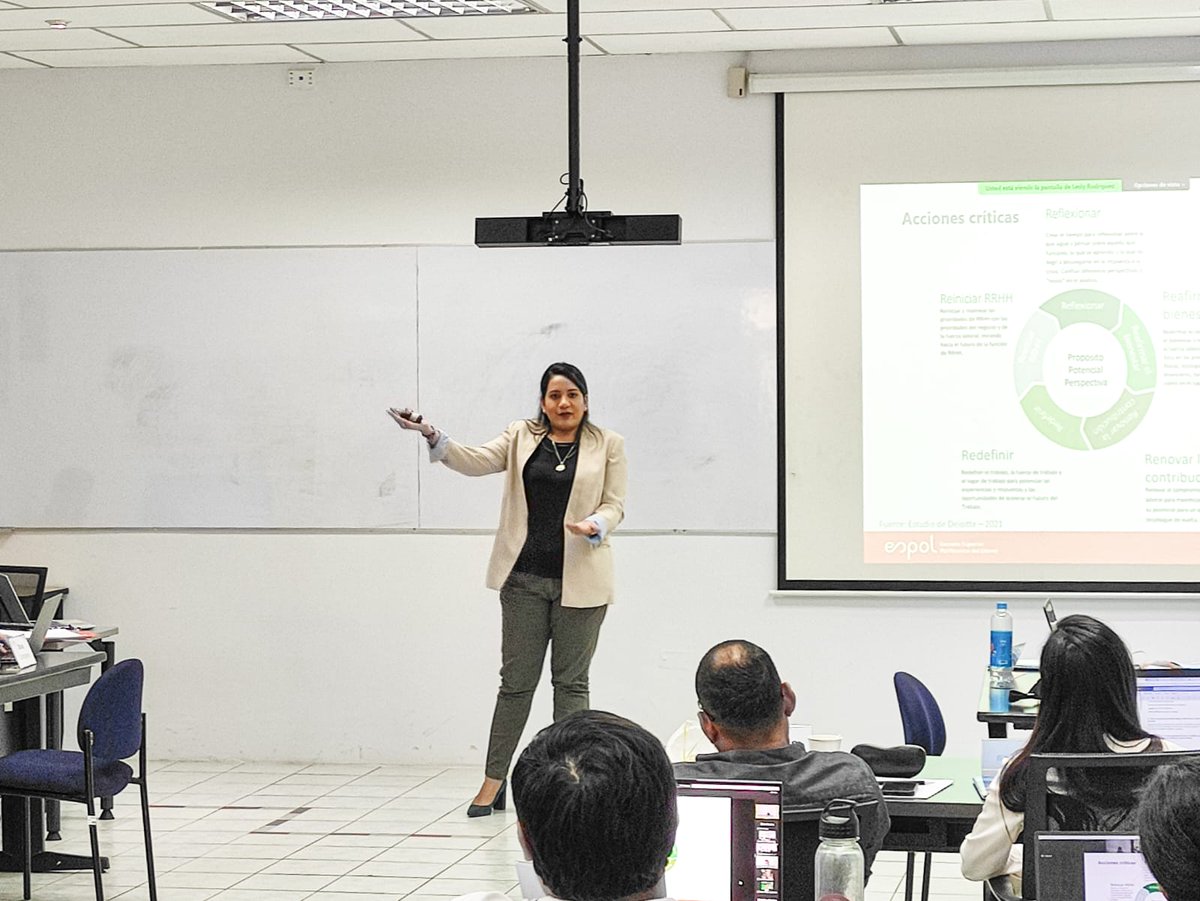 paolajochoa's tweet photo. Fin de semana de vuelta a las aulas luego de 2 años de pandemia, dia de la madre incluido.Gracias a la #EMBA24 de @espae @espol por su participación en Gestión de Personas y Organizaciones 2, con invitados como @leslyrodriguez8 Gestión talento SEMVRA, cofacilitado con @vlasio https://t.co/aMAhnEDHlw