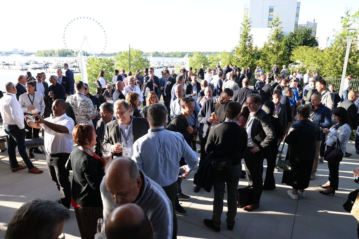 ITW_Telecoms's tweet photo. Happy Birthday to us! We are so happy to be celebrating with all of you back to where it all started - in Washington DC! We hope everyone is enjoying the night and we cannot wait to see you all again tomorrow!

#ITW2022 #KeepingTheWorldConnected https://t.co/IybNrU618D