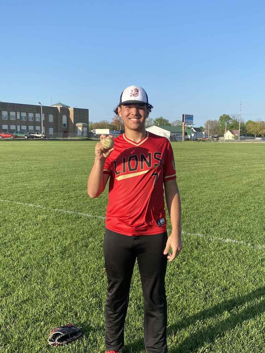 #LCSBASE Elvin Acree throws a no hitter against ISD as the Lions win 14-1!