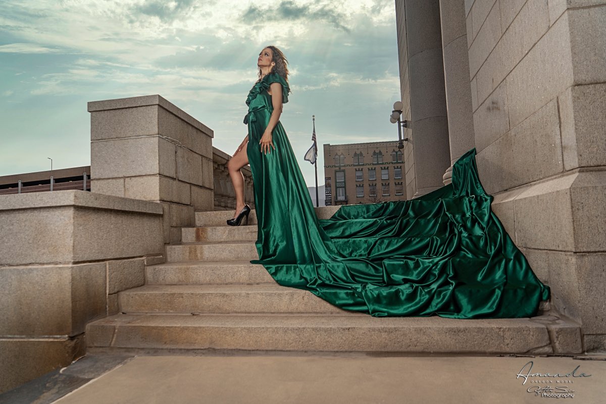 aftersixphoto's tweet photo. On location shoot with model: @amandaparkermodel in the super long green dress! #aftersixphotography #oregonmodel #coloradospringsphotography #downtown #downtowncoloradosprings #photoshoot https://t.co/x77L2qQHZS
