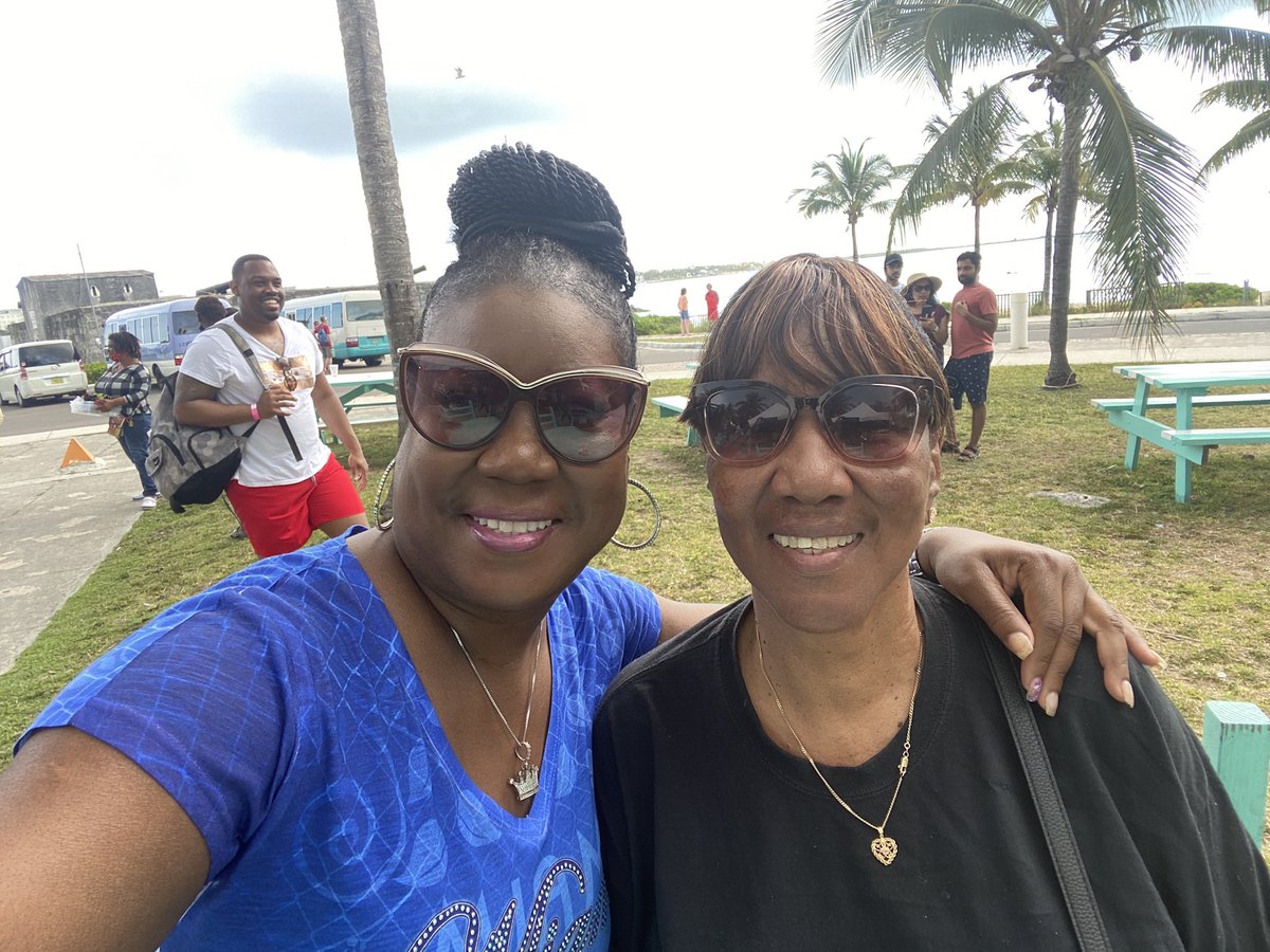 My Mom is the Bomb 💣🤸🏾‍♂️👑😎😍🤩🙏🏾