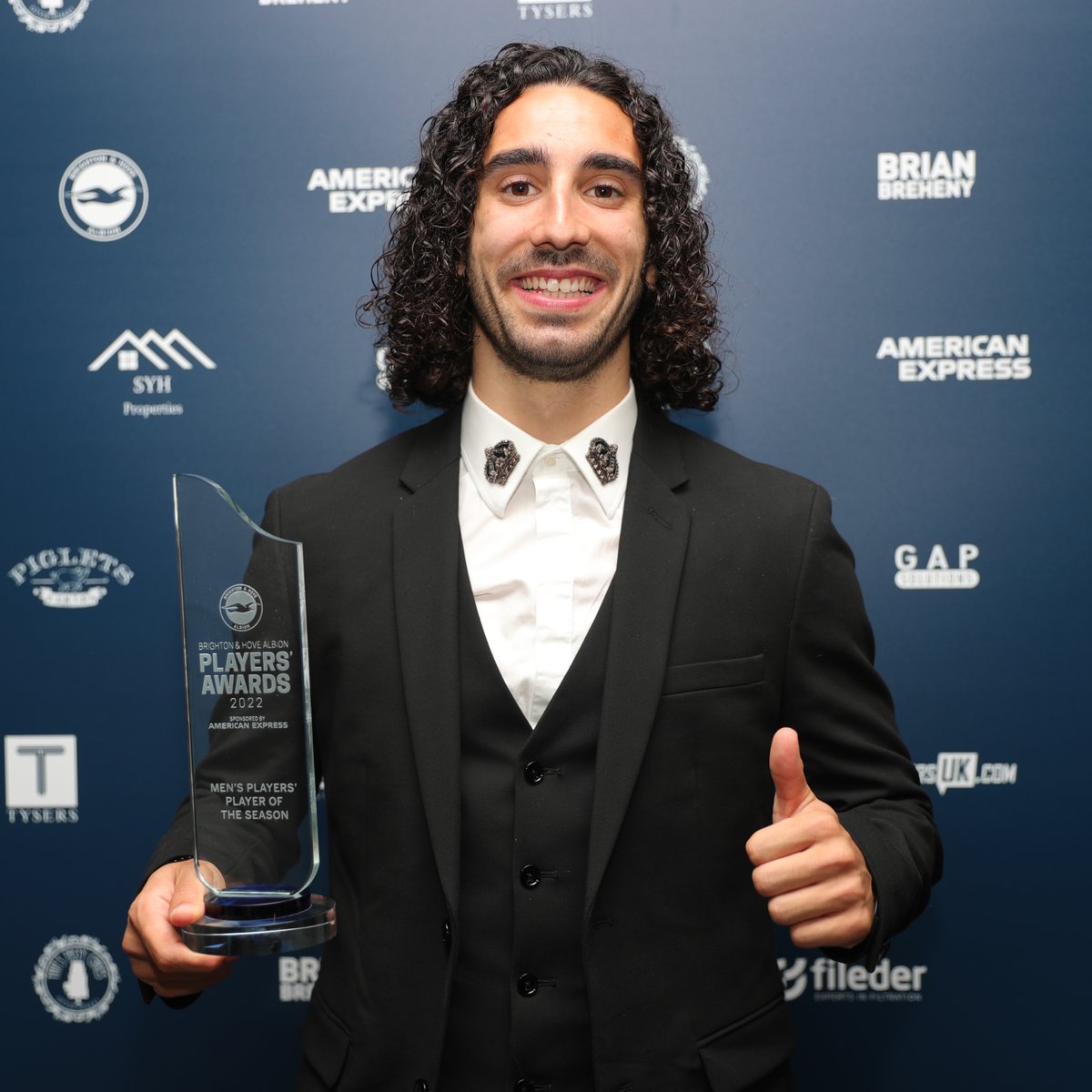OfficialBHAFC's tweet photo. Our men's first-team award winners. 🇪🇸🇿🇲🇪🇨 https://t.co/45mXDF6Ofw