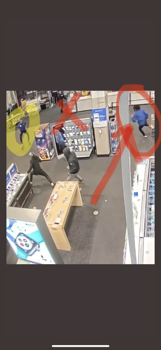 <a href="/Sportsfan7771/">SportsConvos</a> <a href="/NFL_Memes/">NFL Memes</a> But what about our boy on the right? Leaves his spot vacated after realizing there’s only one exit in the Best Buy. Rather than going where the play is now, he’s pursuing where the play is going to be. Veteran awareness here.