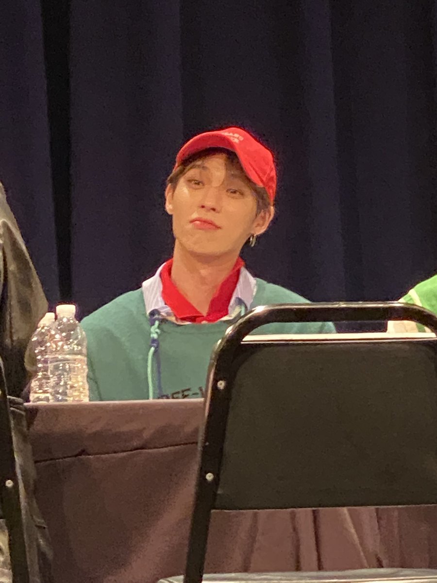 ciixteez's tweet photo. HES SO CUTE IM GOING TO CRY
#CIX_REBEL_in_US #CIXinNYC #CIXfansign #BX #μ΄λ³κ³€ https://t.co/22PBVngFgK