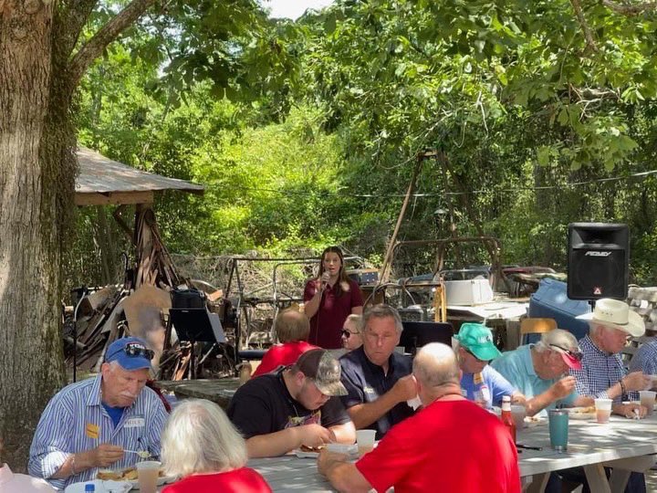 JodyHiceGA's tweet photo. Team Hice had an awesome time at the Dodge County Fish Fry last week! 

Georgians are ready to #BootBrad and elect a Secretary of State who will say NO to the Liberal Left, prevent a federal takeover of our elections, and #RenewIntegrity in our Secretary of State's Office! https://t.co/hk3f32T4Rt