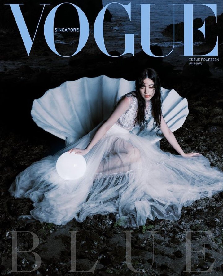 BLUE', Vogue Singapore May/June 2022 Covers