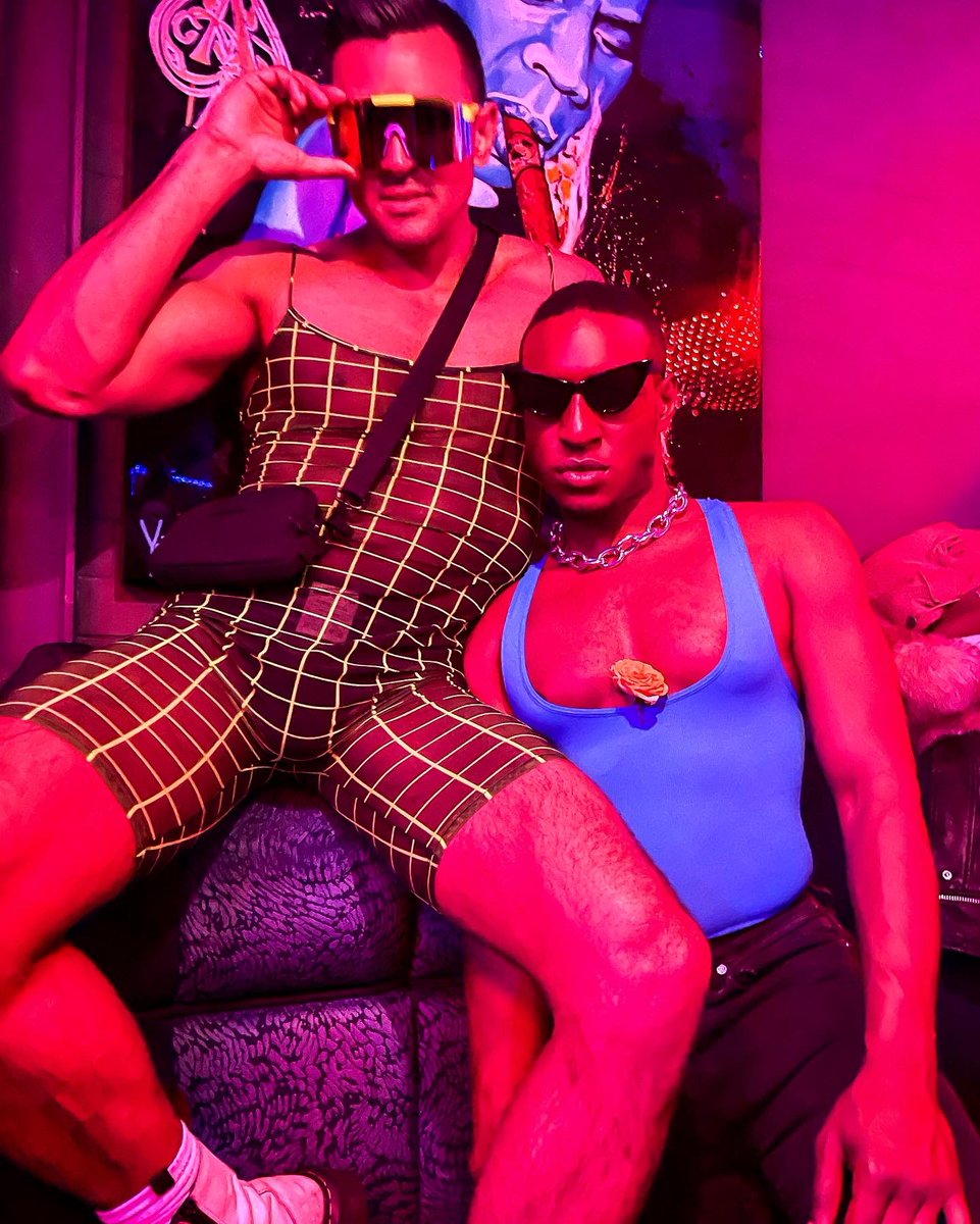 diegodowntown's tweet photo. ULTRA LEWKS 👀 // ULTRA VIBES ⚡️ // ULTRAMAR🪩🪩N — What a way to close out the #UltraMaroon season then being surrounded by the sounds and sights of only the BEST people NYC has to offer! We’ll see you all at UltraMaroon Pride in June! 🏳️‍🌈 ✨ #NYC #DiegoDowntown https://t.co/LvO2bkqkEV
