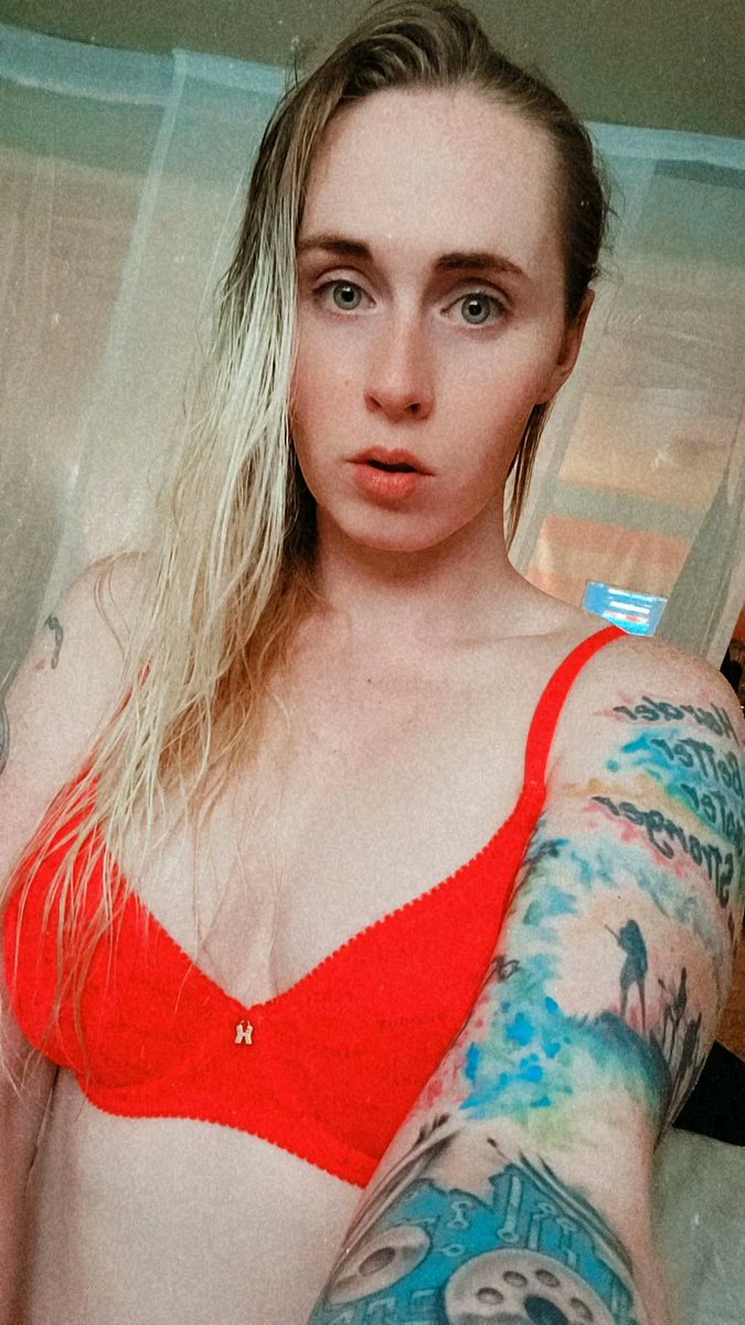 SLynn92's tweet photo. Hey sorry I canceled the stream today friends. It was a real long day at my other job. 😔

Can I make it up to you by showing you my lingerie of the day? 😏

I should be back tomorrow or Wednesday night. 😘

💖 - Saint Lynn - 😇

#camgirlِ #nsfw #onlyfans #schedule #promotions https://t.co/1v1A63cOaF