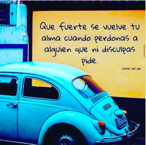 PowerfulWoman22's tweet photo. Sabias que al perdonar a una persona sueltas esa energía para siempre y no retorna a ti. Perdonar es el arte de amarse y aceptarse a sí mismo, en el reflejo del otro. 
Síguenos en instagram por @powerfulwoman.2020
 #Desarrollo
 #creativity 
 #motivacionpersonal
#desarrollopersona https://t.co/In1IZbM4We