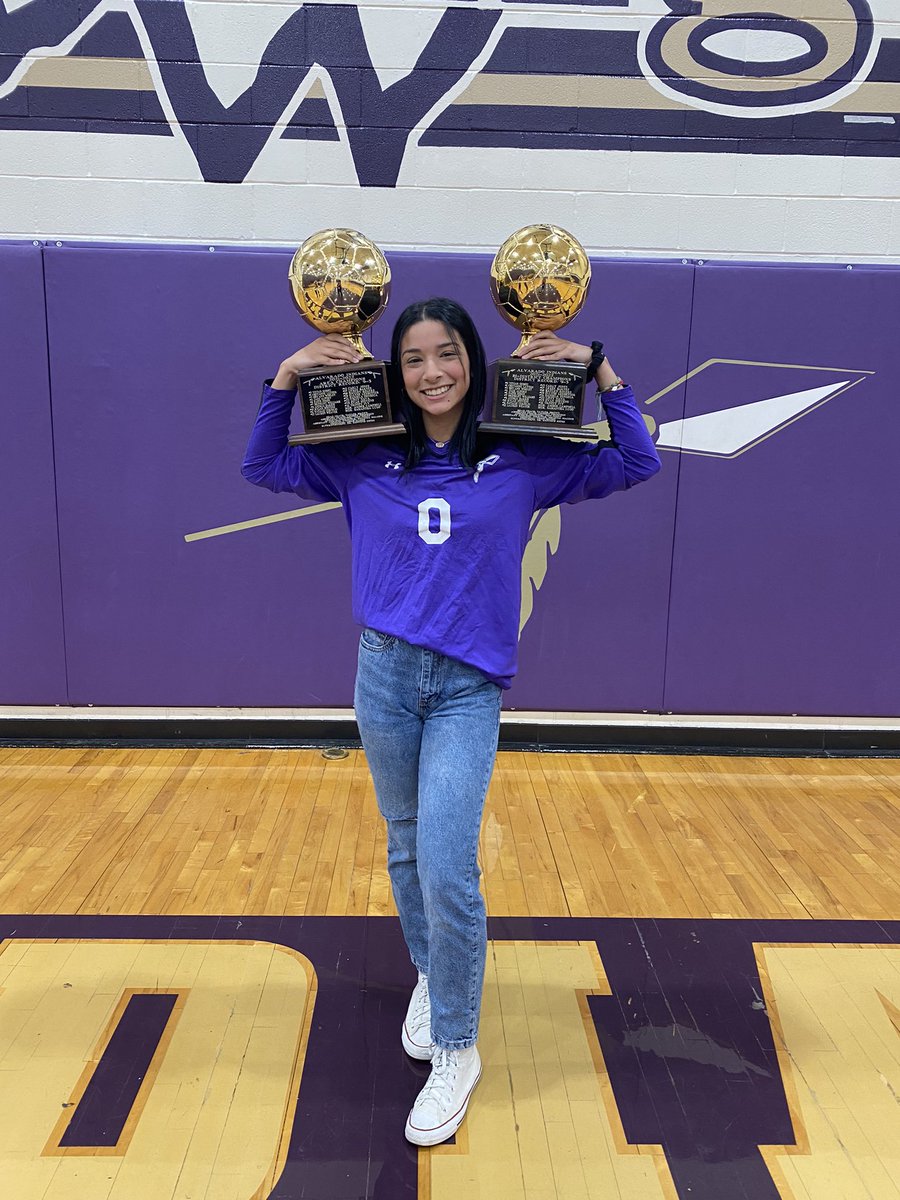 AHS_girlsoccer's tweet photo. District 8-4A Goalkeeper of the year! Junior #0 Vivian Gomez! #Shesjustgettingstarted #firstyearkeeper #AlvaradoExcellence https://t.co/TuEHmdvpr0