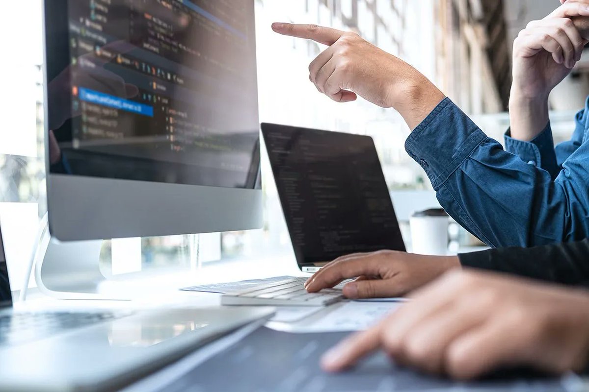 Oneupweb's tweet photo. Building a new website? If you're deciding between @Shopify and @WordPress you're going to want to read this. We break down which platform is best for different needs: https://t.co/WPPXojxstd
#Oneupweb #DigitalMarketing #Marketing #WordPress #Shopify https://t.co/WBaTllhRIV
