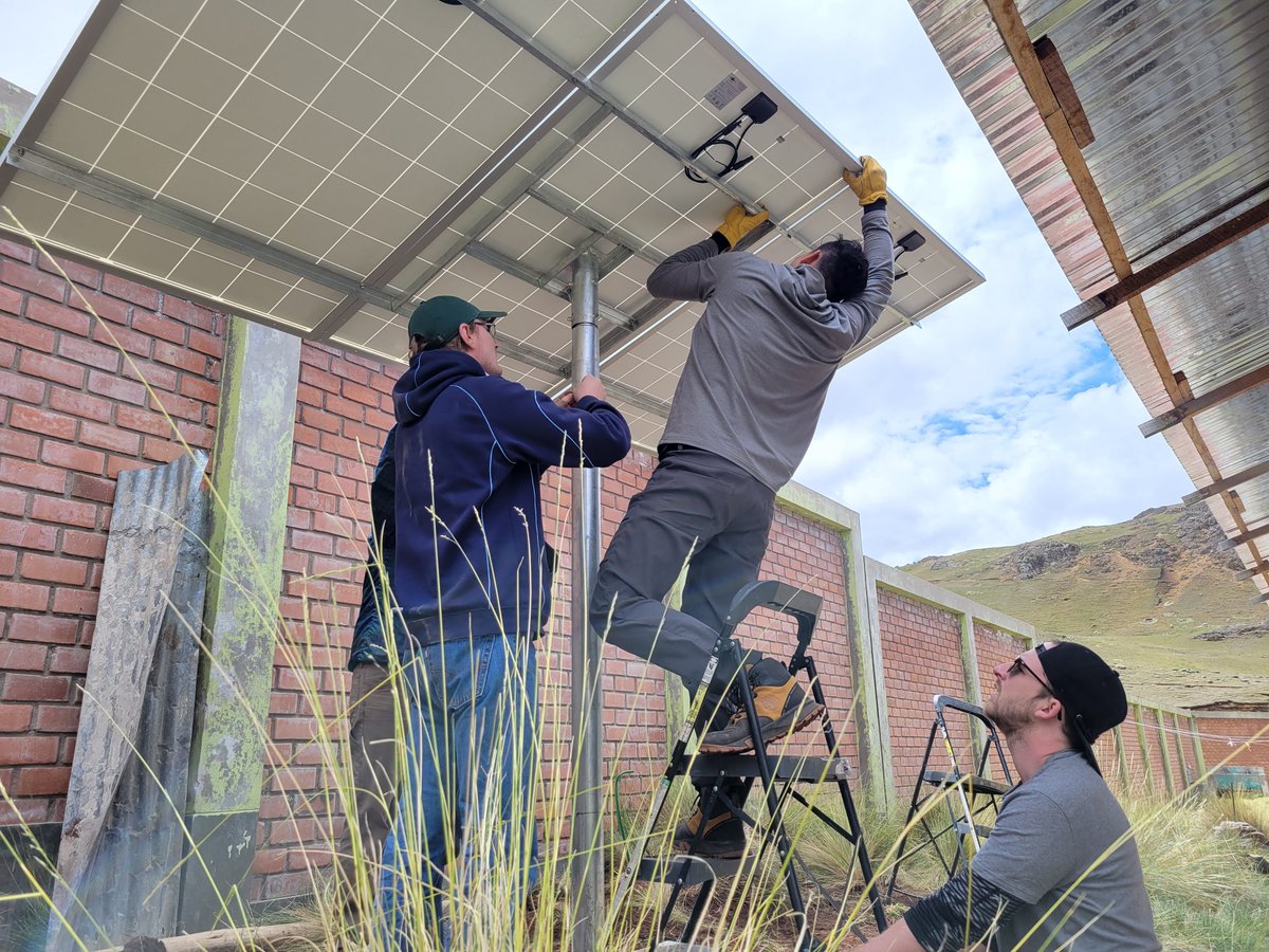 Doug_McF's tweet photo. Off-grid solar PV installation in Ccollpapata, Peru - @NAITAltEnergy students with @lutwgroup, bringing #energyaccess to a community in the Andes! #NAIT #ooksabroad https://t.co/UYPAivgAuD