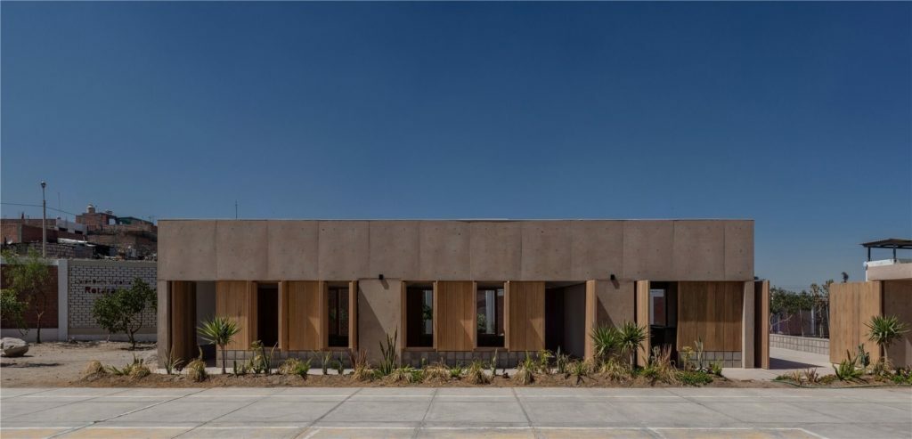 raiarchzzines's tweet photo. #Bados . Curto https://t.co/n8IPCJqcSs | posted by afasia | daily entries on contemporary art and architecture #

Villa Magisterial . Cerro Colorado Ander Bados Sesma . Betsaida Curto Reyes . photos: © Eleazar Cuadros . + plataforma arquitectura Ampliación del colegio Villa Mag… https://t.co/YcV9TRNe63
