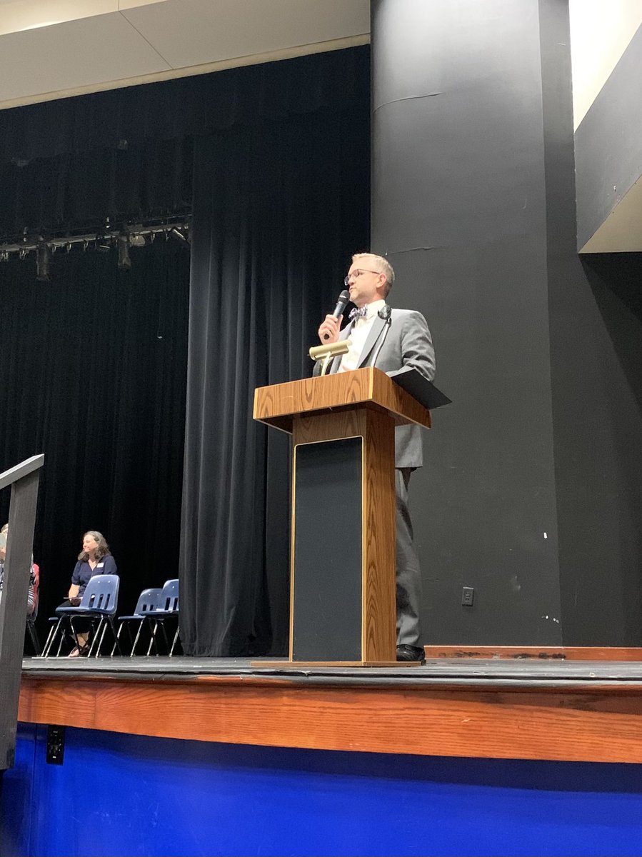 Hebron_HS's tweet photo. #HawkAwards Senior style! Over $9 million dollars was awarded to our seniors in scholarship money💰Your diligence all four years has gotten you  here today and it was all worth it!! https://t.co/5gKmYBx3Zp