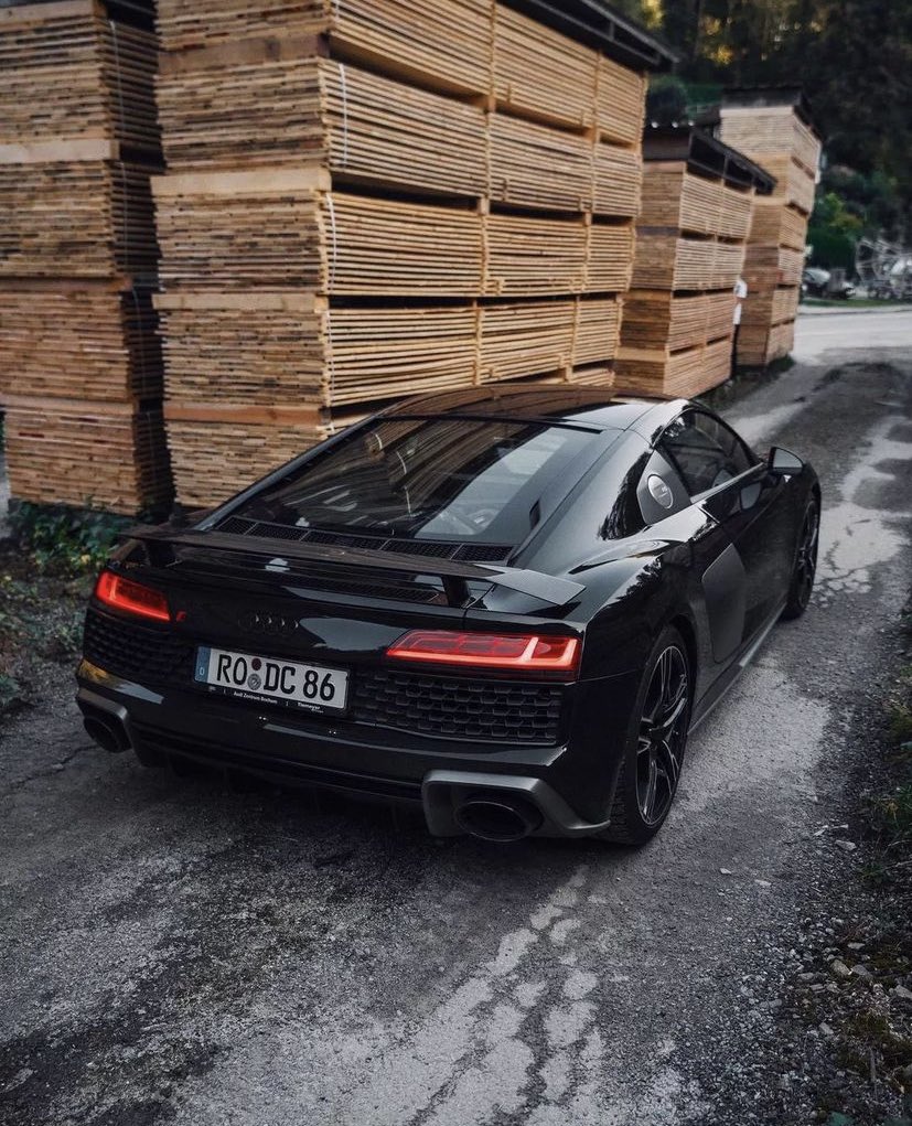 Audi R8 ♠️