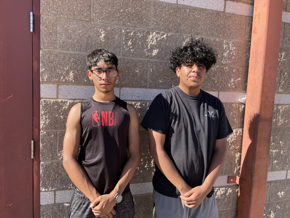 HVHSBears's tweet photo. POTD for May 9:
Back - rising senior Adrian Montes
Lineman - rising sophomore Noel Sanchez
#FeedTheBears #FAMILY #FFPDF #ROTA2022 https://t.co/x7aS4EfThs
