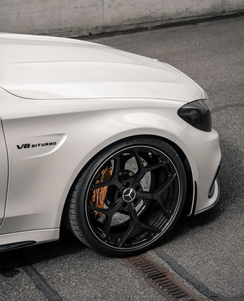 LuxuryCars365's tweet photo. Mercedes-AMG C63s 🔥 https://t.co/lZcCDw4cWq