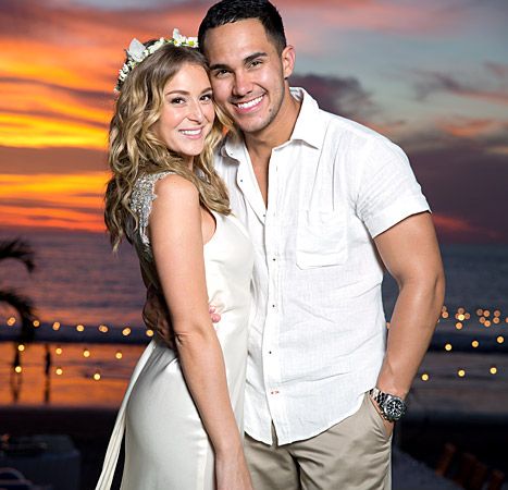 HarryLovesBTR's tweet photo. #Carlexa Carlos Garcia &amp; Carmen Cortez. @TheCarlosPena @alexavega I love your marriage with each other and you are great actors. I can't wait to read your book What If Love is the Point? Living for Jesus in a Self-Consumed World. I would love it if you guys follow me God bless. https://t.co/6NFQ0XVYWt