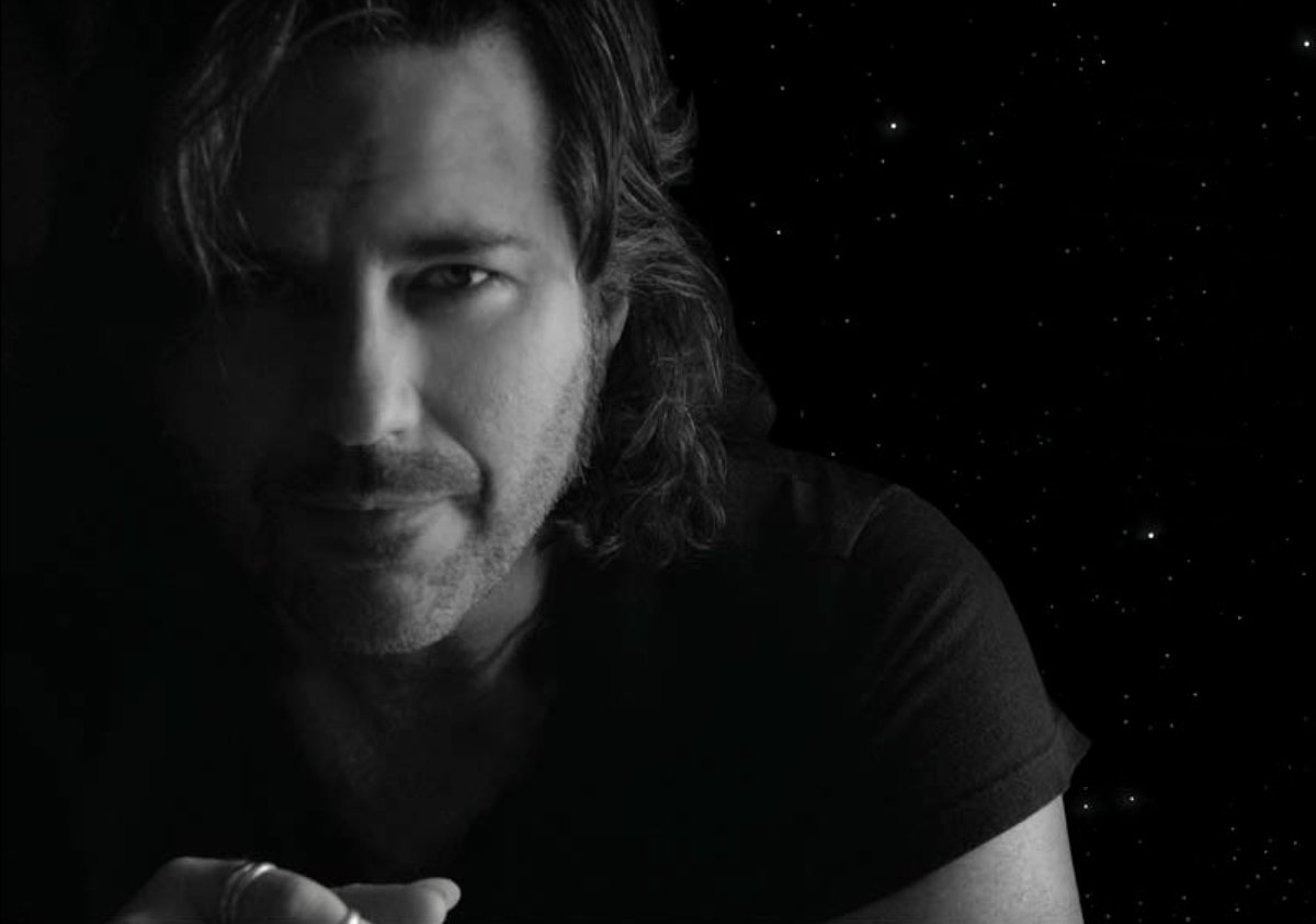 KipWinger's tweet photo. #OnThisDay: 14 years ago today, May 9, 2008, my fourth solo album #FromTheMoonToTheSun was released!
It's been a while since I released a solo album, but I've got quite a few songs for my next one!
What's your favorite song on this album?
Listen here: https://t.co/ToWoQD48fu https://t.co/3ZfRKUBFtr