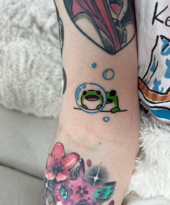 I got a new tattoo isn&rsquo;t he cute? 🥺💖 by @buoythefishlove https://t.co/cwjtvhZYv4<a class="tags" target="_blank" title="On Twitter" href="/?out=eyJ0eXAiOiJKV1QiLCJhbGciOiJIUzUxMiJ9.eyJpYXQiOjE3MTkyNTA4MTgsImlzcyI6InR3cG9ybnN0YXJzLmNvbSIsIm5iZiI6MTcxOTI1MDgxOCwiZXhwIjoxNzUwNzg2ODE4LCJyZWRpcmVjdF91cmwiOiJodHRwczovL3R3aXR0ZXIuY29tL2J1b3l0aGVmaXNobG92ZSJ9.fJLUL-pj6XQe9q0XdKf7tAwzPDh3aq6IYbnT3NBcjnhPXMFaEDRz9kPMBHC4vZryybfPY57uplUngZdIQaGVbA">@buoythefishlove</a>
