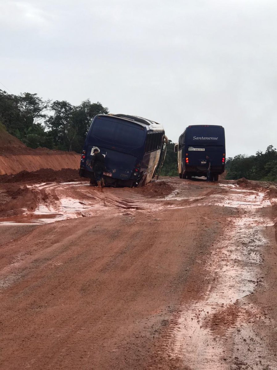 Camilo_Capi's tweet photo. 3/3
Do TCU, queremos saber por que a mesma empresa que abandonou a obra foi recontratada.
#BR156 #asfalto #amapá #Oiapoque https://t.co/TEke398lDX