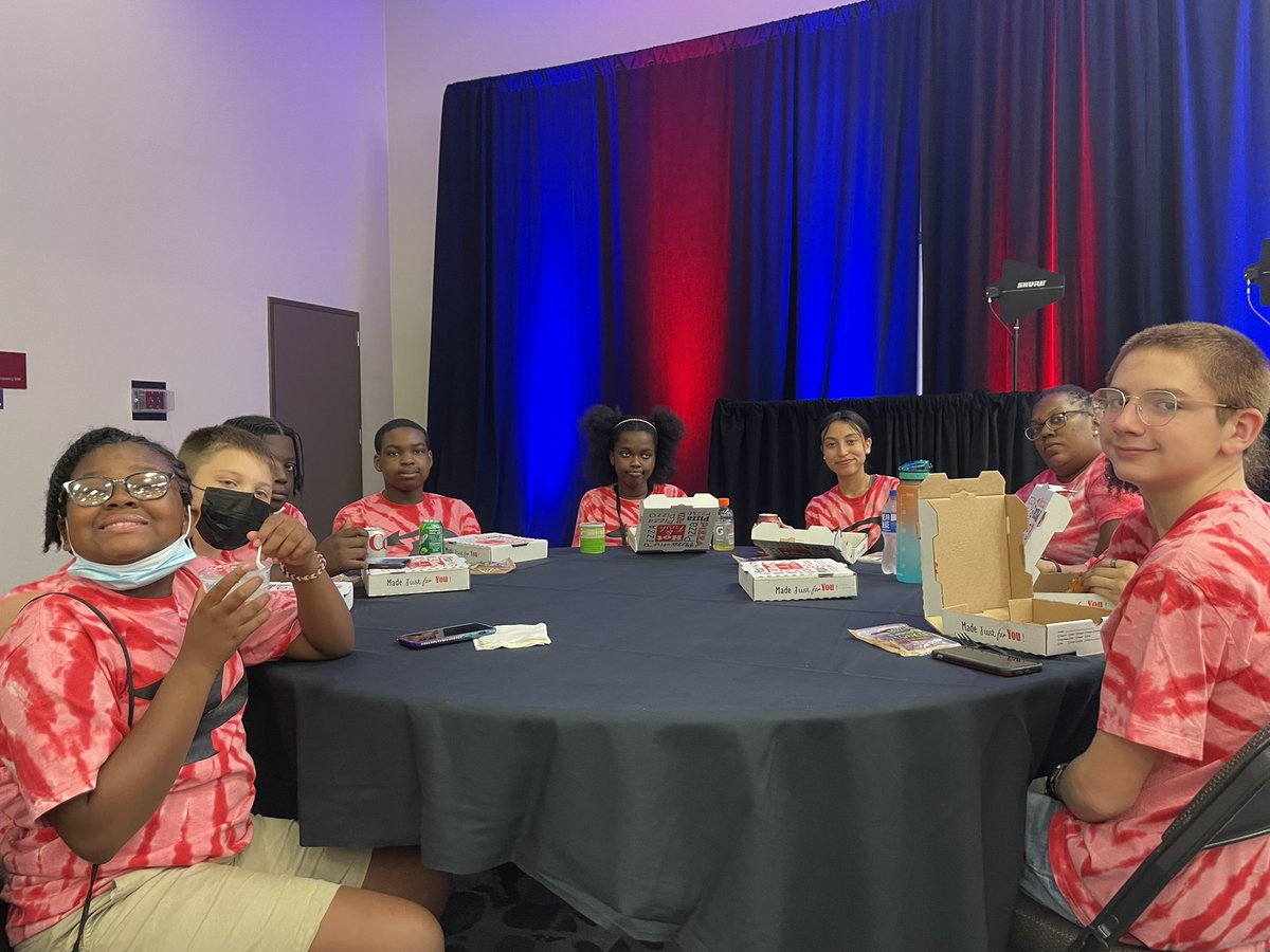 Today was amazing! JagTech did an awesome job at worlds!. Back tomorrow for three more matches and finals! #pikeproud