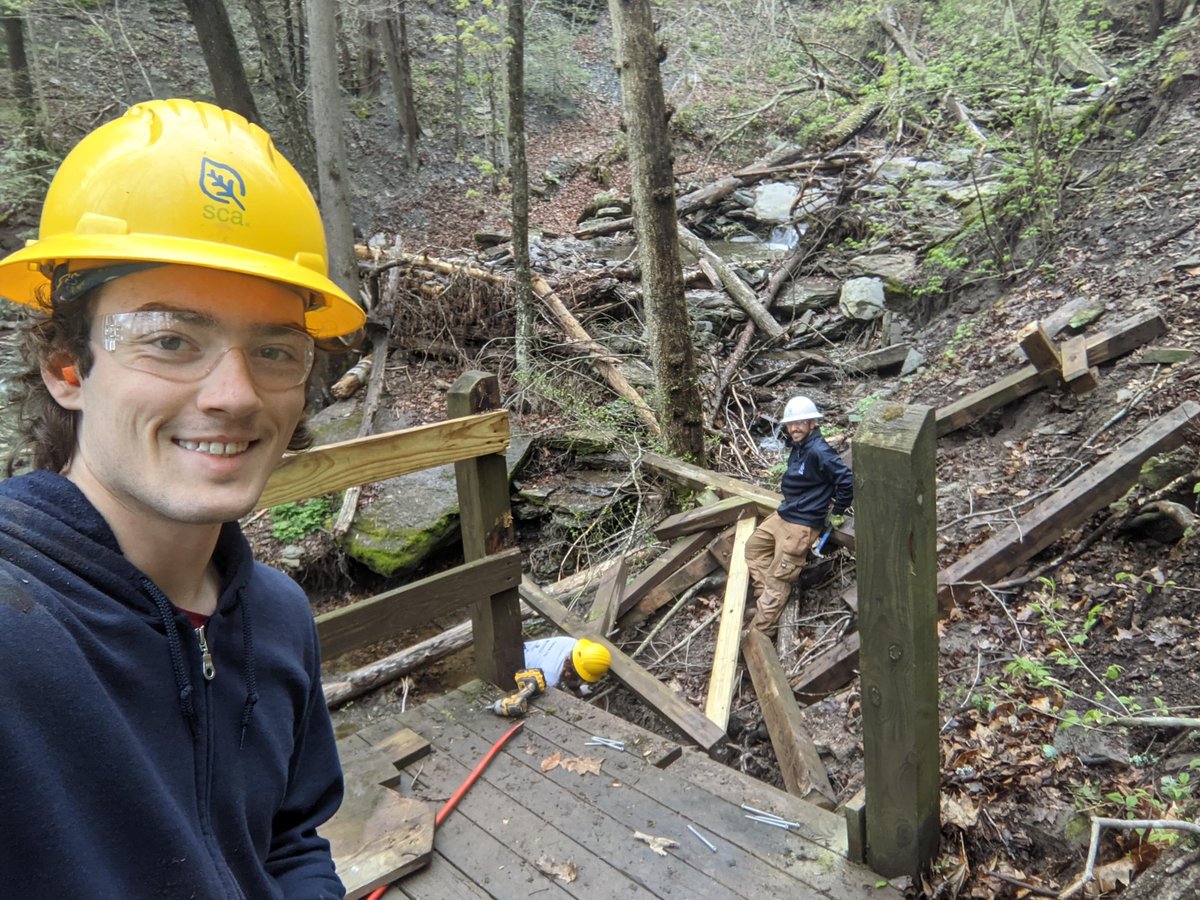 RovingTrailCrew's tweet photo. Saturday was Demolition Day along the #TurkeyPath! #PAOutdoorCorps
📸: @NickelsOnTrail https://t.co/8iYUitHMmE
