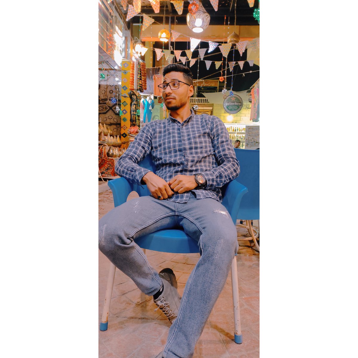 AbdalmolaEng's tweet photo. "لم أُهمل أحداً في حياتي، من سقط مني، لم يكُن متمسكاً بي جيداً." https://t.co/F7SWBgEA40