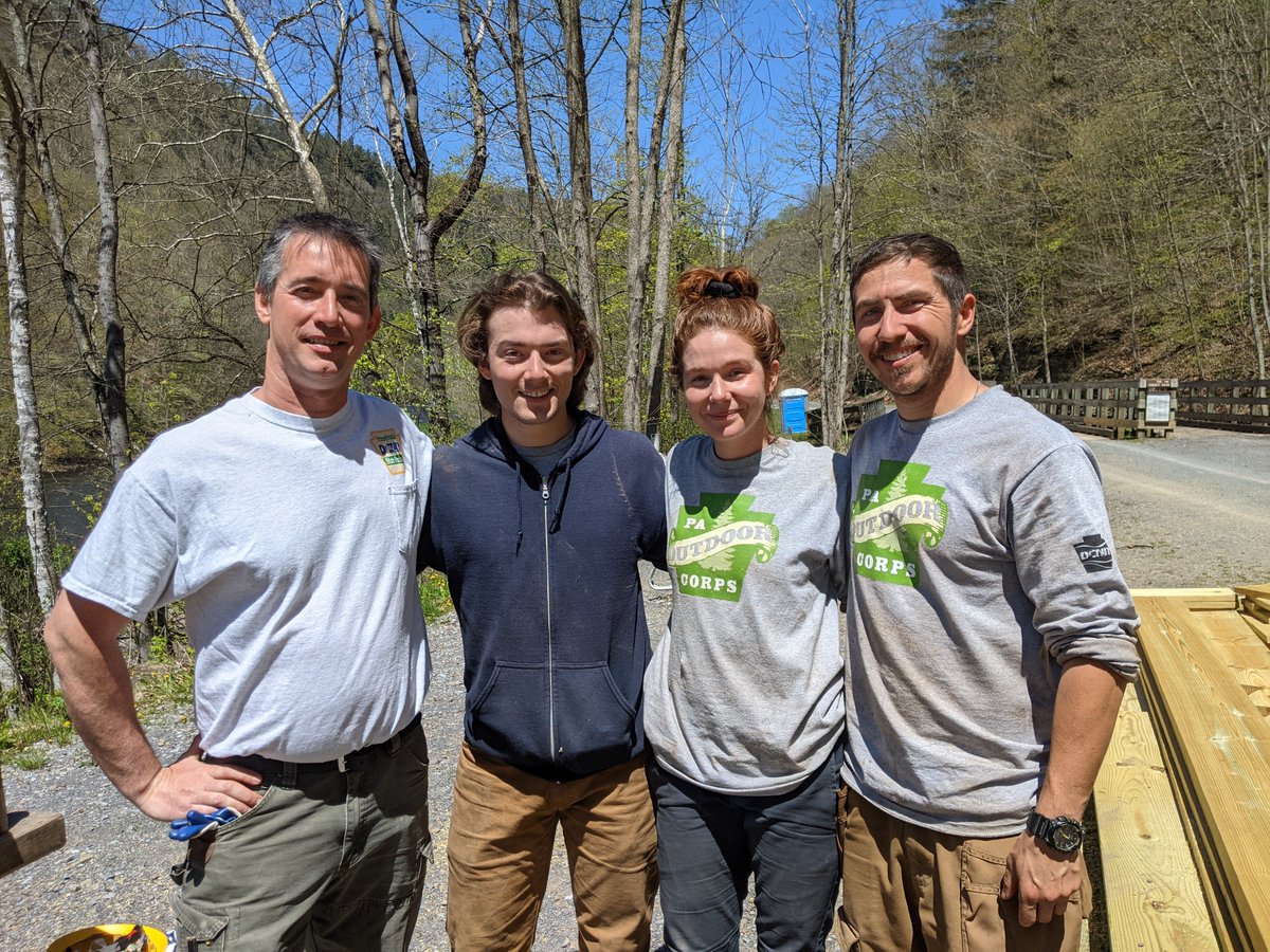 RovingTrailCrew's tweet photo. After three hitches our work along the #TurkeyPath is finished! Hopefully we can come back later this year and continue the path, but for now @DCNRnews staff will be overseeing the completion. Thanks to all who helped along the way, and especially Tim!
📸: @NickelsOnTrail https://t.co/BHcgSo2oom