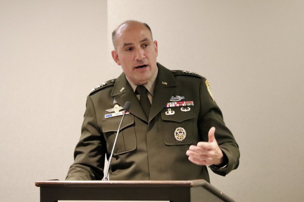 TNBankers's tweet photo. Lt. General Andrew P. Poppas, Director of the Joint Staff, discusses his time in Clarksville with the 101st Airborne Division. “Tennessee—from Memphis to Nashville to Knoxville—does an amazing job embracing Fort Campbell, its soldiers and their families.” #TBAWashington https://t.co/np3fpKqqmU