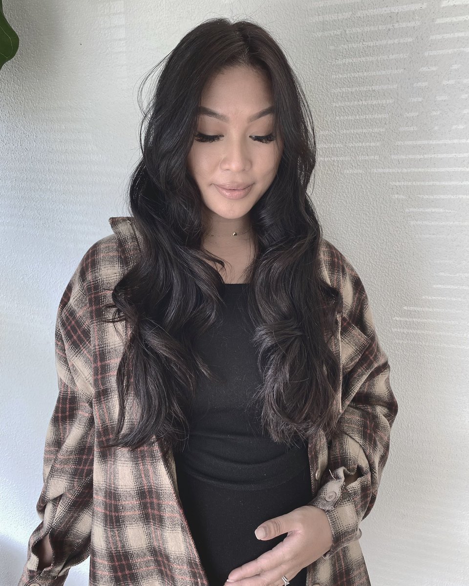 mgstyleszz's tweet photo. 🦋WOMEN’S CUTS🦋

My beautiful 🦋✨

#haircuts #womenshaircuts #cuts #hairstylist #cosmetologist #seattle #greenlake #seattlehaircuts #pnw #straighthair #curlyhair #texturedhair #beforeandafter #before #after #curly #seattlehair #transformation https://t.co/V6QP7PYzKR