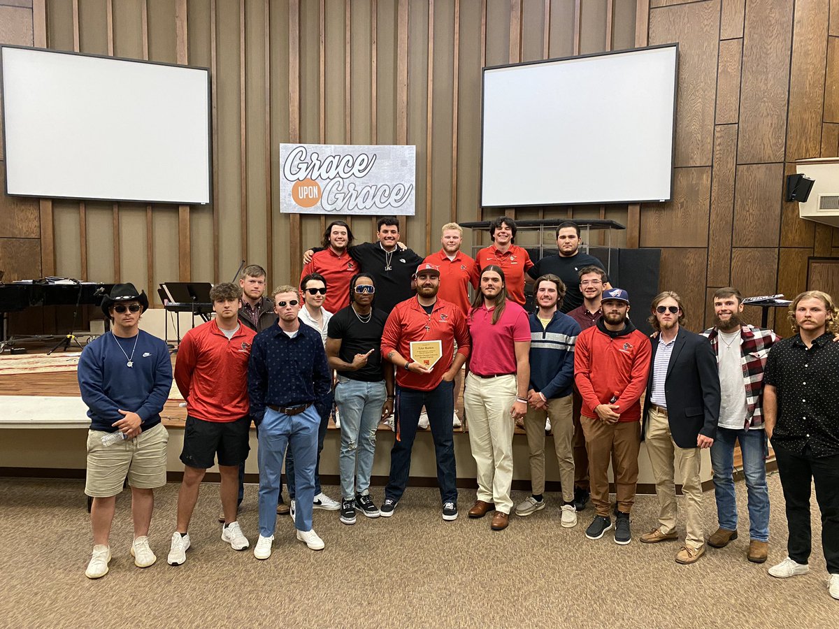 CoachRaskin's tweet photo. Beyond excited about getting recognized at our team award ceremony! 
I put my all into this team and especially this pitching staff, and it’s an amazing feeling for these guys to let me know they see me working. I can’t thank them enough. 
@GoKnightsBSB 
@GoKnightsATH https://t.co/fZfdtVwlll