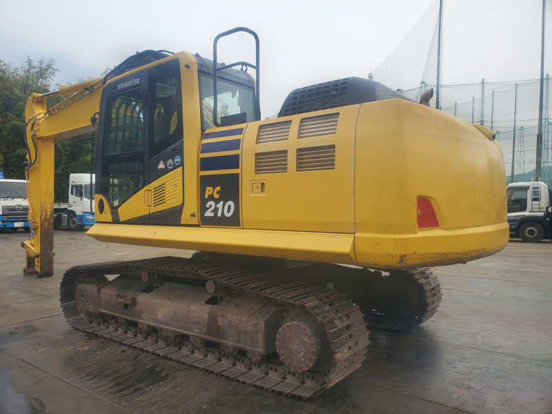 tokuworld7980's tweet photo. 【新規入荷機械のご案内】
＃0.7ｍ3　#ユンボ　#PC210-10　#コマツ　［BE2508］
#ユンボ在庫リスト：https://t.co/zMH9N0ySWp
#在庫リスト（Inventory list）：https://t.co/j5fnBsT913
#本機械の詳細：https://t.co/oK2Eze2rBe
＃YouTube(Pls subscribe!!) https://t.co/w1lKLQ2MyK https://t.co/OGuMn45oof