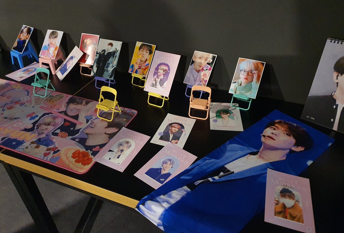 restart_0506's tweet photo. 💕VREW COFFEE
#SpringinMay_06
#딱_보고싶은_시간_큥일
점심시간을 이용해서 다녀온 마지막 백현이 생카
액자 수령시간만 아니면 나도 가져오고싶었는데
왜 오늘 일이있는거지🥲
백현이 사진들이 가득있어서 제대로 힐링했네
큥매님 생일컵홀더 다모았다٩(๑❛ᴗ❛๑)۶ https://t.co/vmL90MjqOj