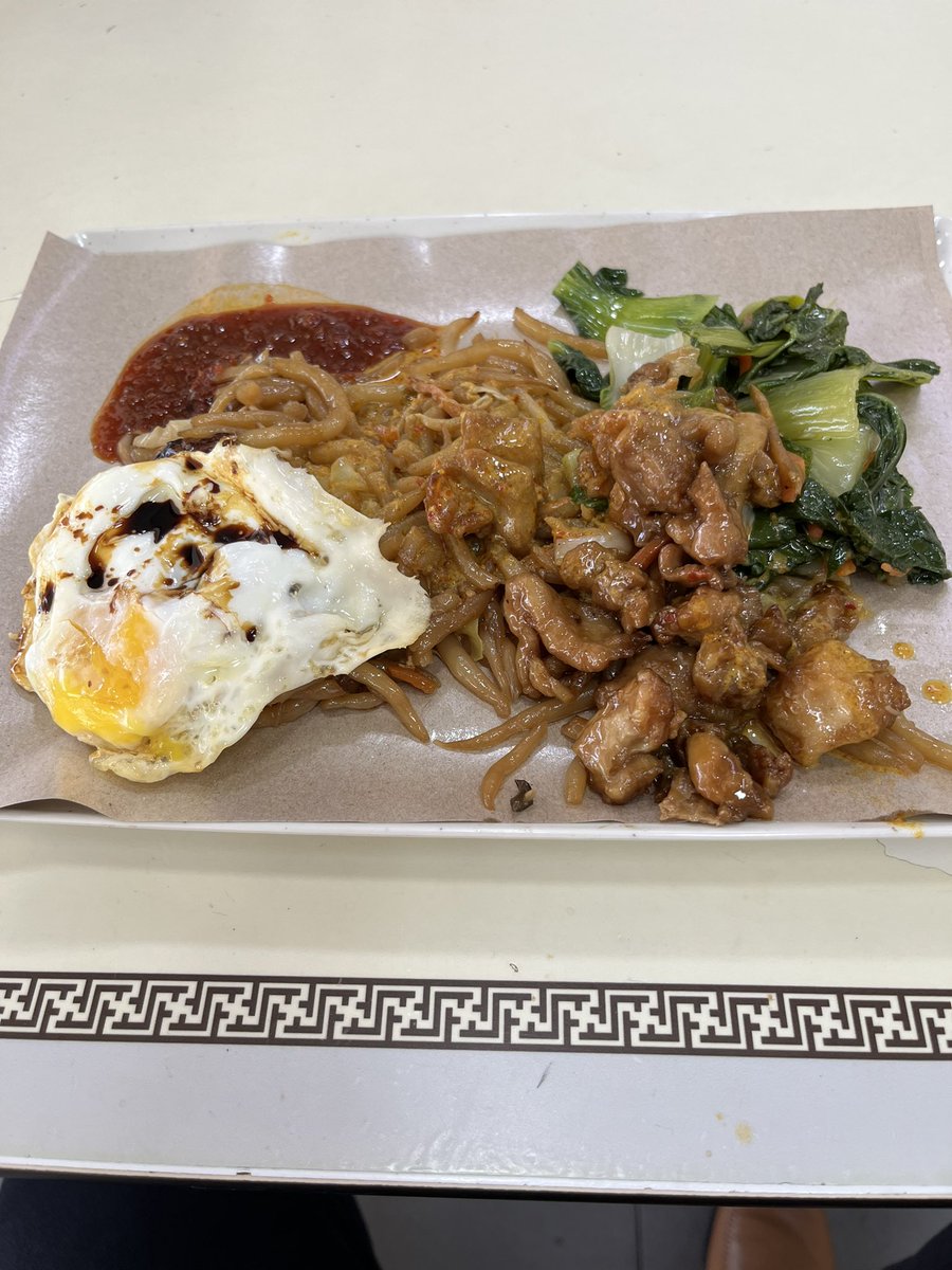 williamchan578's tweet photo. blessed lunch &amp; weather 🌤 https://t.co/38nOzyIXpV