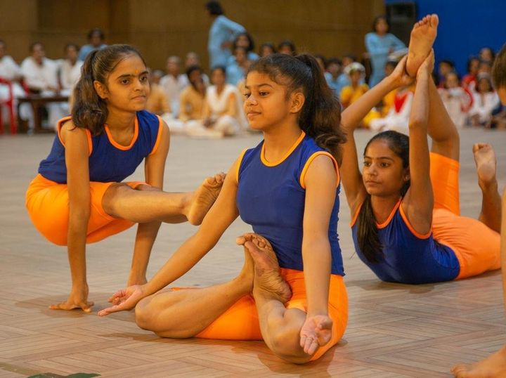 जीवन योग है, यज्ञ है। जीवन एक संघर्ष है, साधना है। जीवन एक युद्ध है। योगी हो करके जीवन का युद्ध हमें करना है और जीतना है।
#Acharyakulam