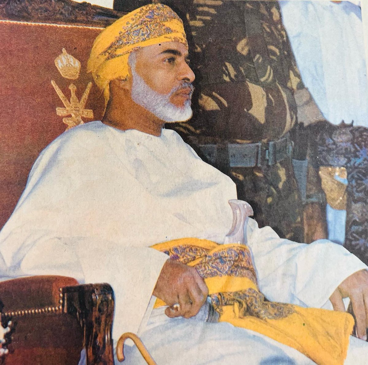 sohar_0's tweet photo. أنا راحلٌ يممتُ شطرَ بلادي .. 
  وتركتُ كل معاولي وعتادي
لا شيء لي إلا الذي ترضونه ..
 من دعوةٍ تسري بكل فؤادِ
لتبلَّ قبري حينما تهدونني ..
 دعواتكم ولَذَاكَ أفضلُ زادي
اللهم ارحمه واغفر له واسكنه فسيح جناتك 
⁧#قابوس_في_قلوبنا
#قروب_دار_السلاطين
⁧ https://t.co/nF7mC9DFf3
