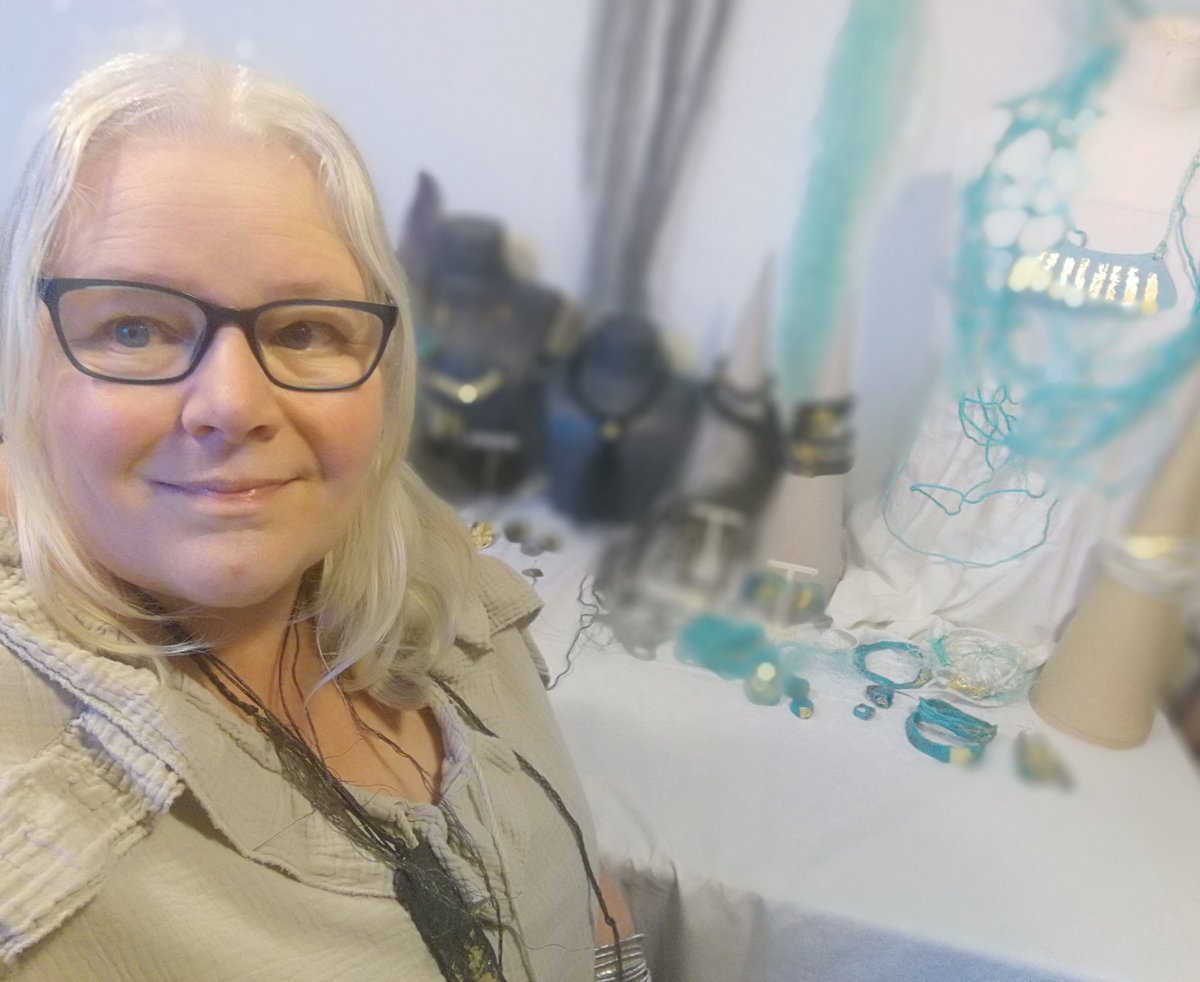 halftheocean's tweet photo. There won't be many times I'm on this page at 6 o'clock but when @BBCYork offered me a chance to talk about the washed up plastic bling on their breakfast show, I made an exception. #sleepyhead #oceanplastic #upcycledfashion #upcycledjewellery #halftheocean #wildwavescollection https://t.co/d9HbeuE6wL