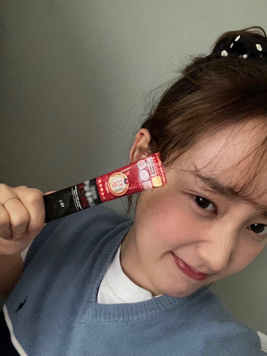 오늘도 빠이팅 ❤️‍🔥
나도 홍삼 먹고 힘낼게요 #🌱