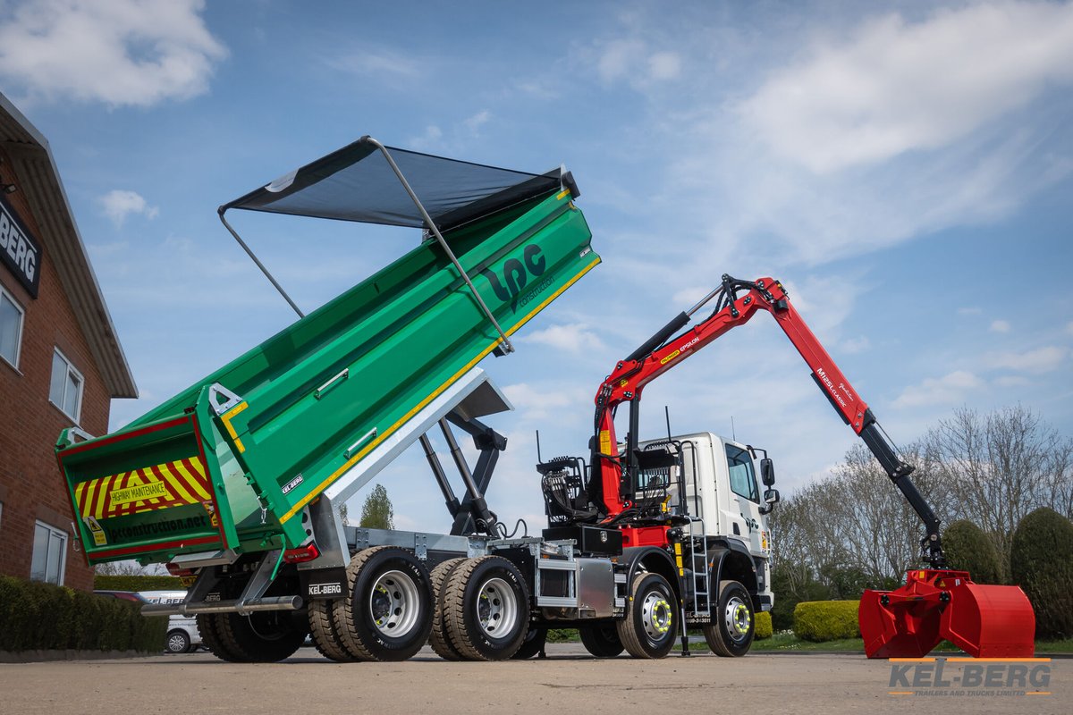 Kel_Berg's tweet photo. LPC Construction Ltd took delivery of the latest addition to their fleet. A DAF CF450 8x4 c/w Kel-Berg Grab Loader equipment.

Thanks to Patrick for choosing Kel-Berg. We appreciate your business.

#kelberg #utilities #daf #construction #constructionuk #transport #trucks https://t.co/mfpudMGvVx